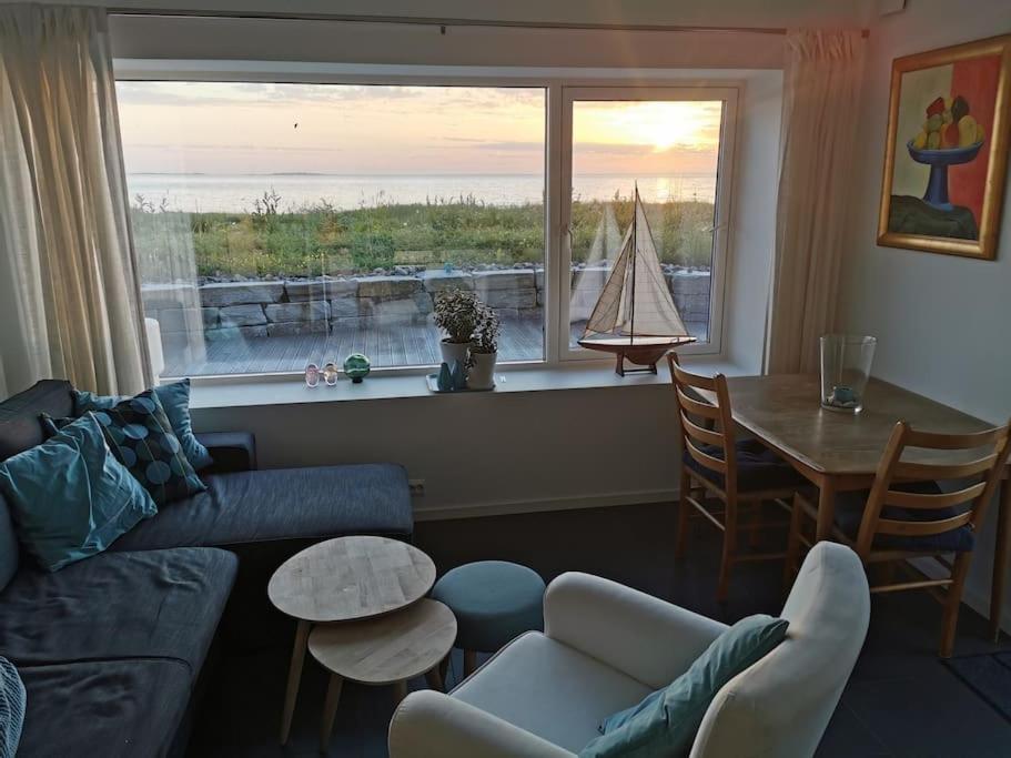 Beach Front Appartments In Design Eco-Villa Ulsteinvik Kültér fotó
