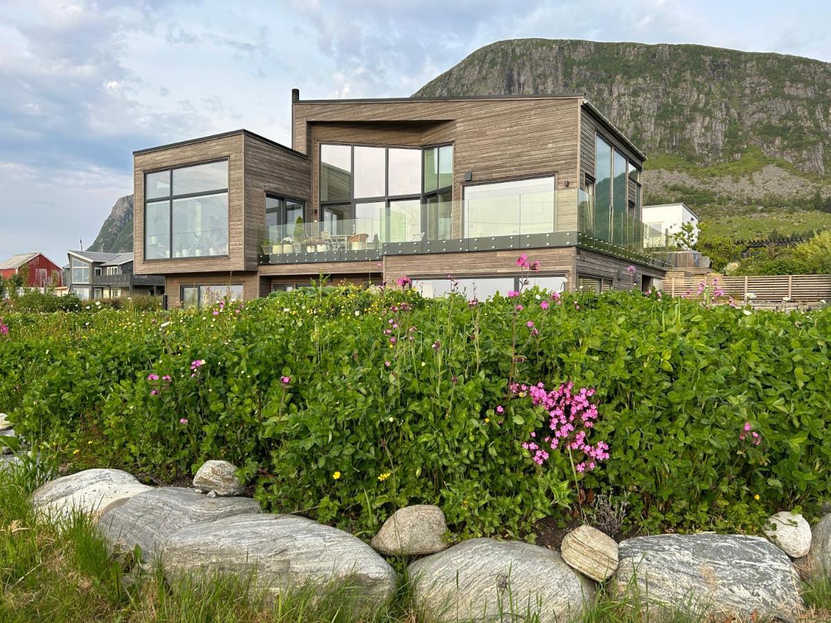 Beach Front Appartments In Design Eco-Villa Ulsteinvik Kültér fotó